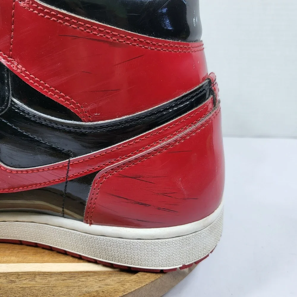 Jordan 1 High‎ OG Patent Bred Mens Size 10 Black Red Good 555088-063 Sneakers
